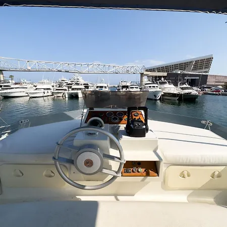 Napao Hotel en barco